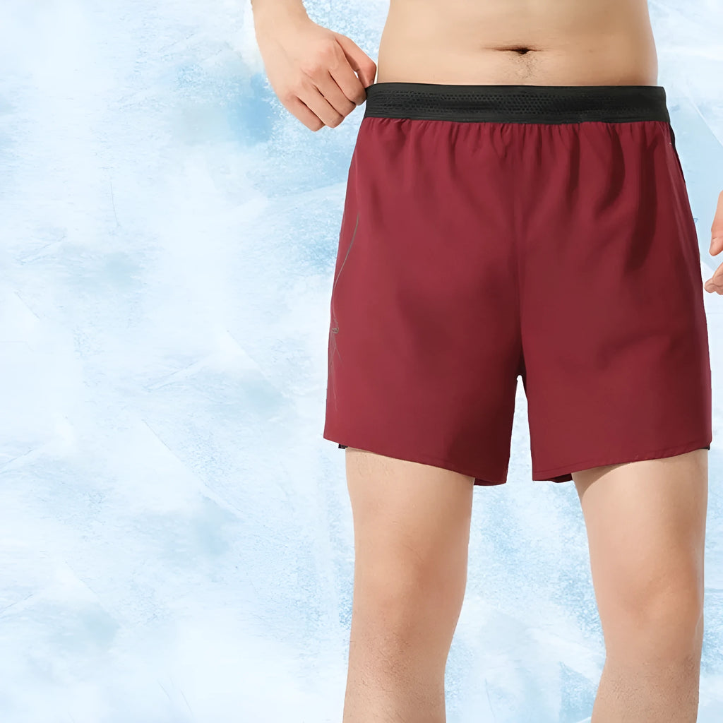 Men's solid colour polyester basketball shorts with low waist design