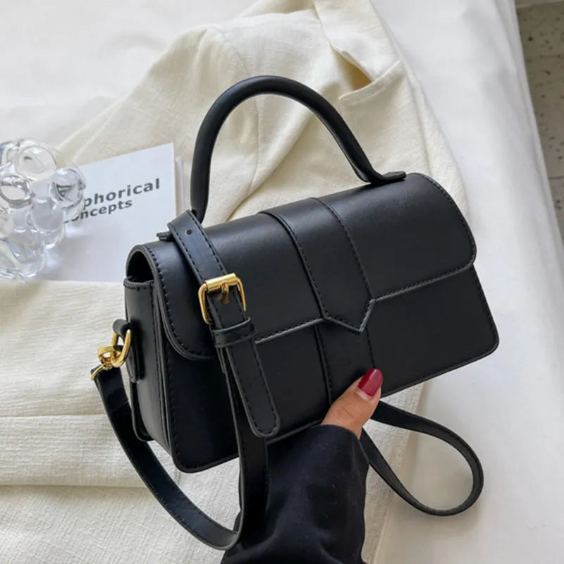 Women's PU messenger bag in horizontal square shape with file organisation internal structure