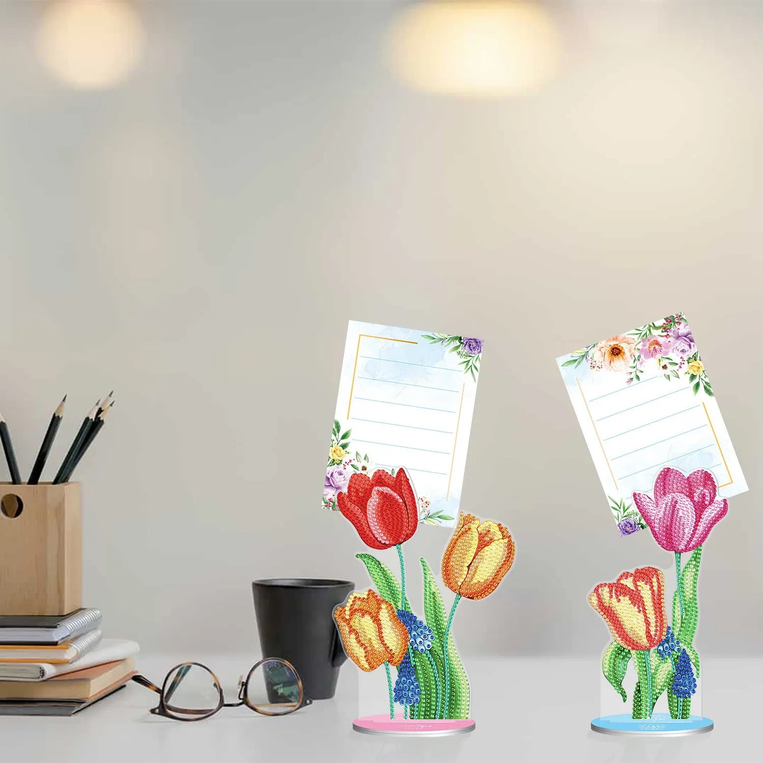 Diamond painting decorative note clip with handmade American style craft on desktop