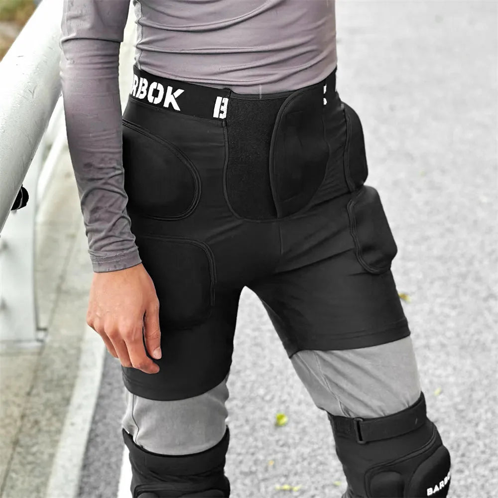 BA103 Black adults hip protector trousers for skating with integrated shock-absorbing pads