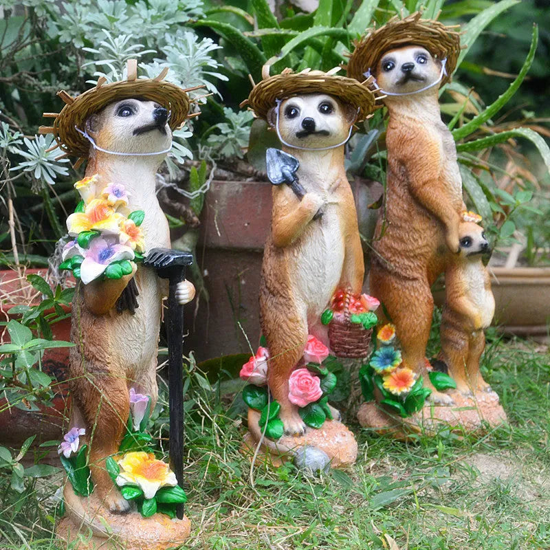 Straw hat mongoose resin ornament for bonsai and garden decoration.