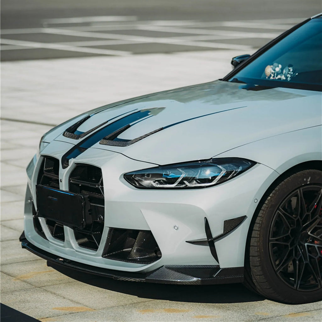 Black dry carbon fibre front bumper grille with 3K weave for BMW M3 M4 G80 G82 models.