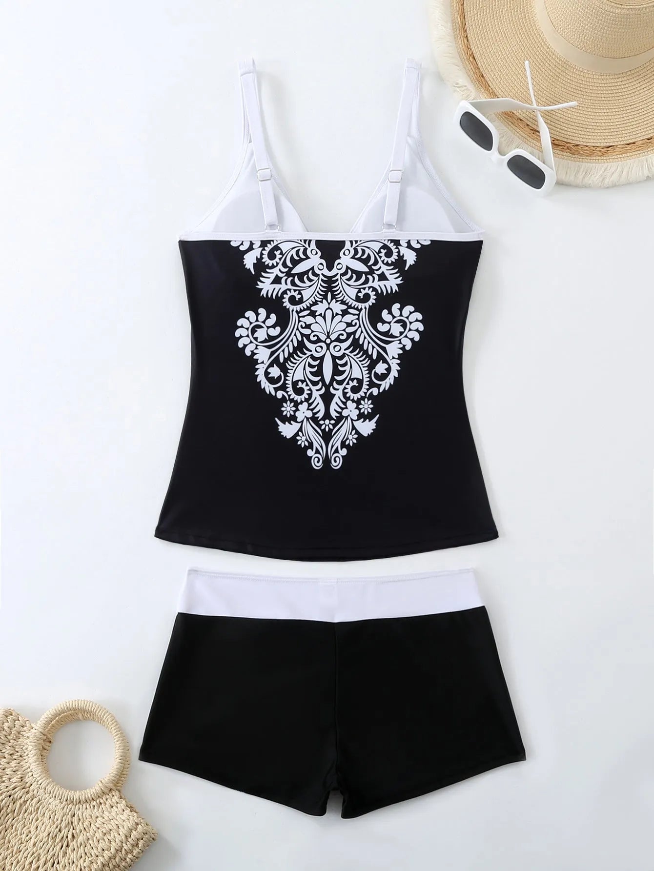 Women's plus size two-piece swimsuit set in black or rose red, sizes S to 5XL.