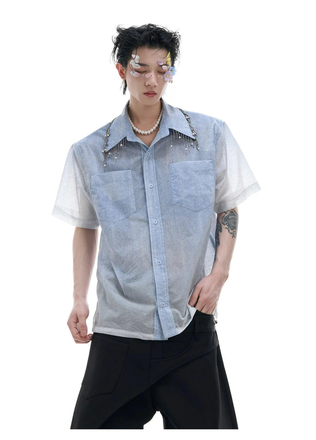 Men's loose fit blue and white gradient short sleeve shirt with quilted design details