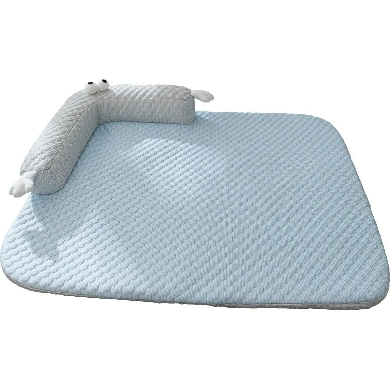 Cool feeling breathable PP cotton dog mat in blue or green, sizes S to XXL, for dogs and cats