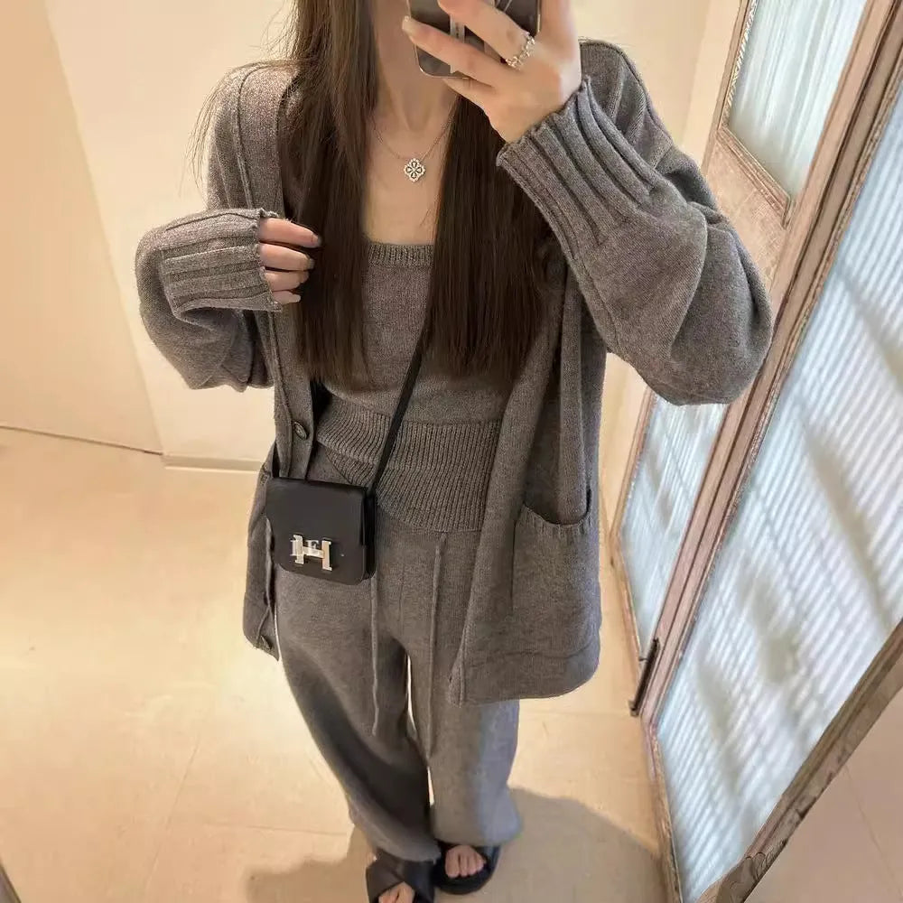Women's knit cardigan vest trousers three-piece set in beige wool blend fabric
