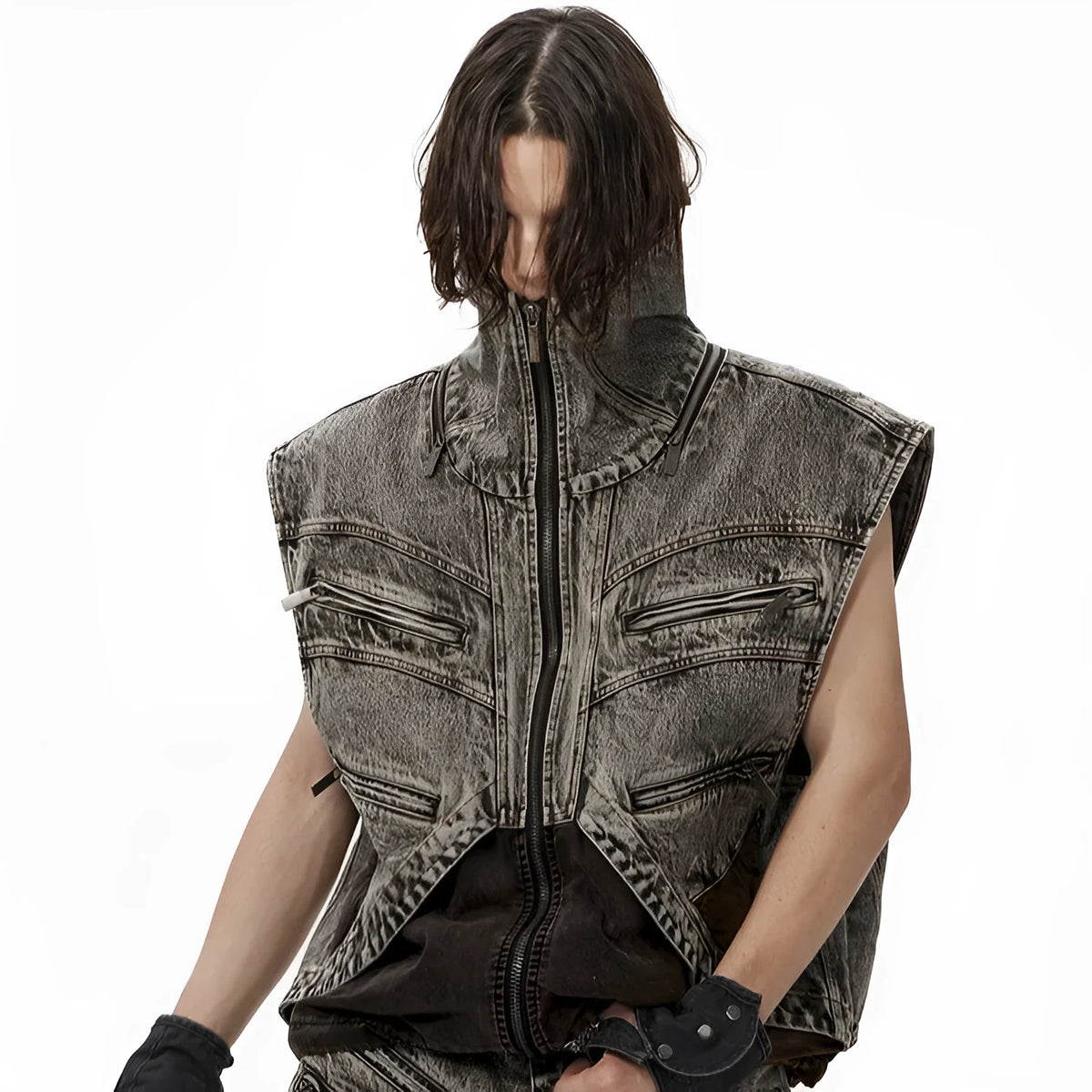 Men's sleeveless denim vest jacket with zip front in cotton fabric