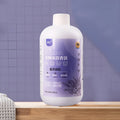 500ml bottle of nourishing pet shampoo with antibacterial and anti-itch formula.