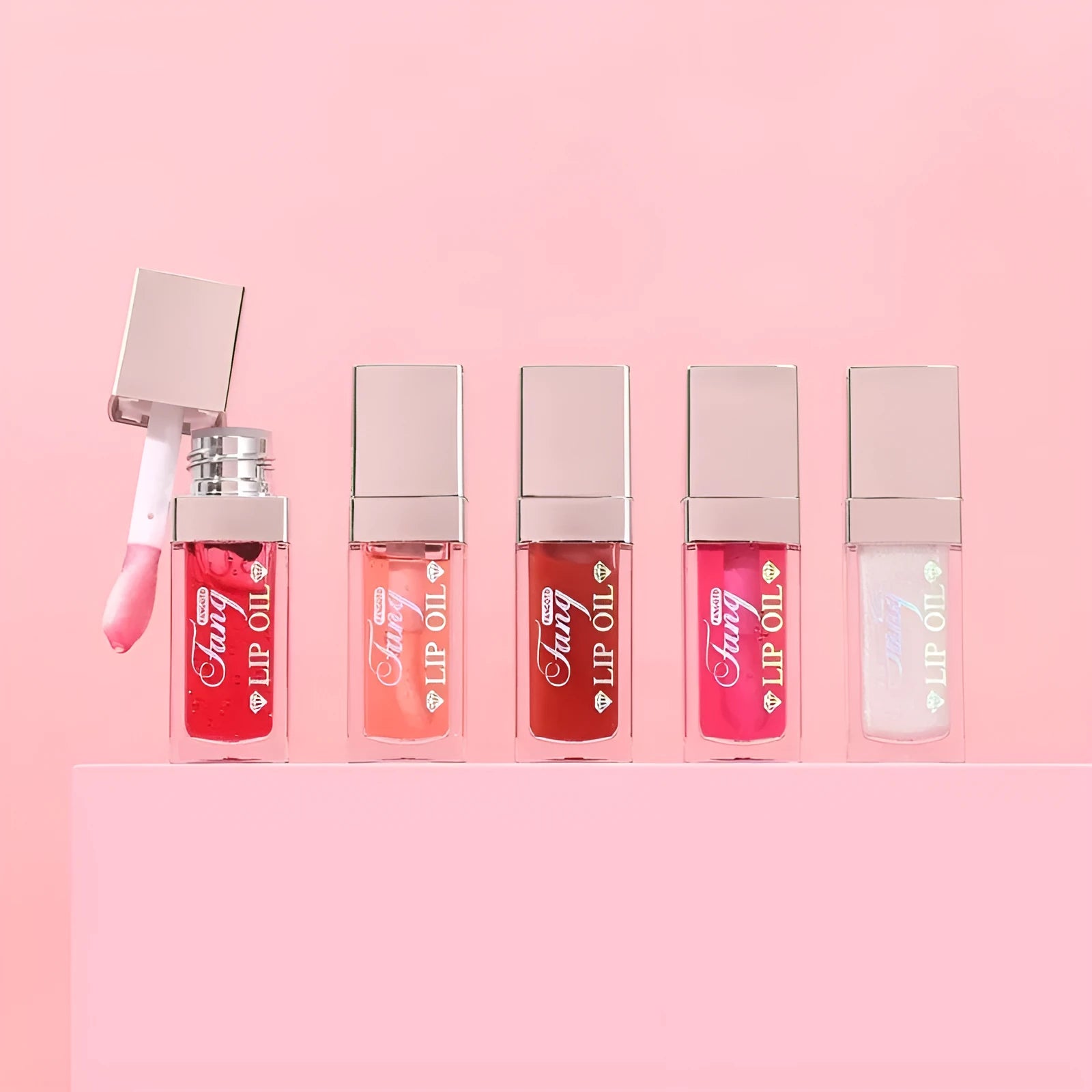 Bright lip gloss mint lipstick in five colour options with moisturising and repairing effects.