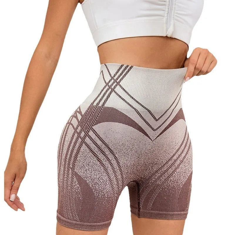 Women's high-waisted gradient fitness shorts in brown and black colours for athletic training