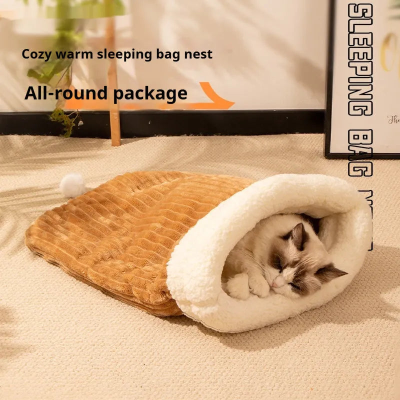Flannel cat sleeping bag nest with PP cotton filling, 50cm by 40cm in pink Trojan horse pattern