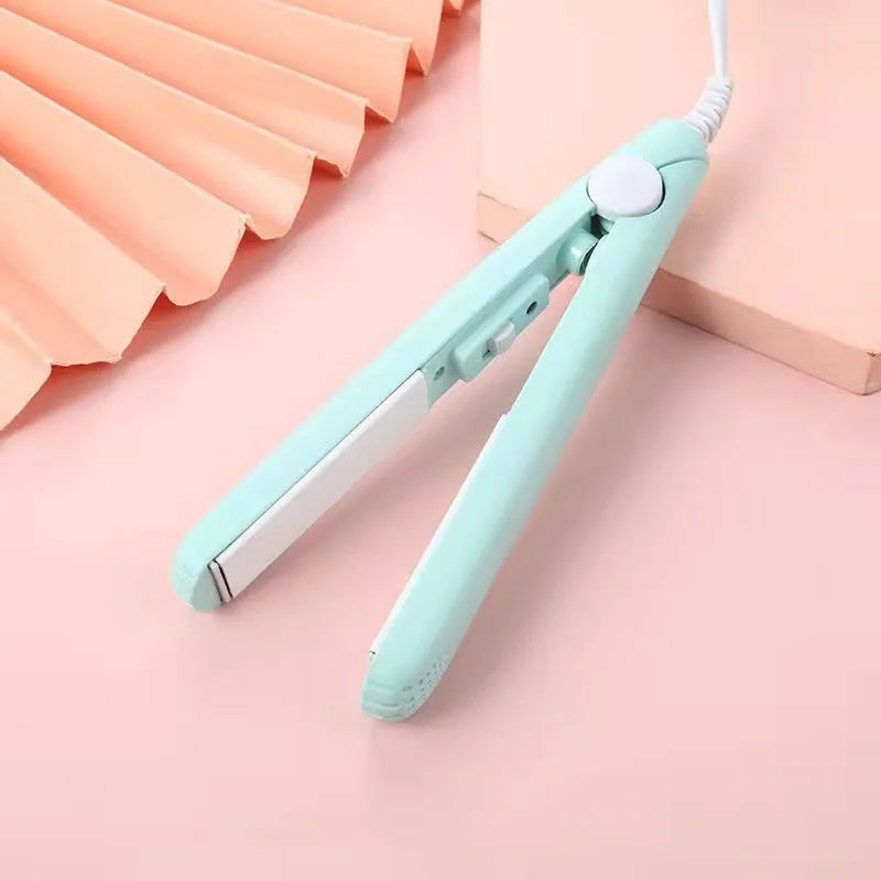Mini hairdressing splint straightener in blue, pink, white, purple, or yellow with storage box for fringe styling.