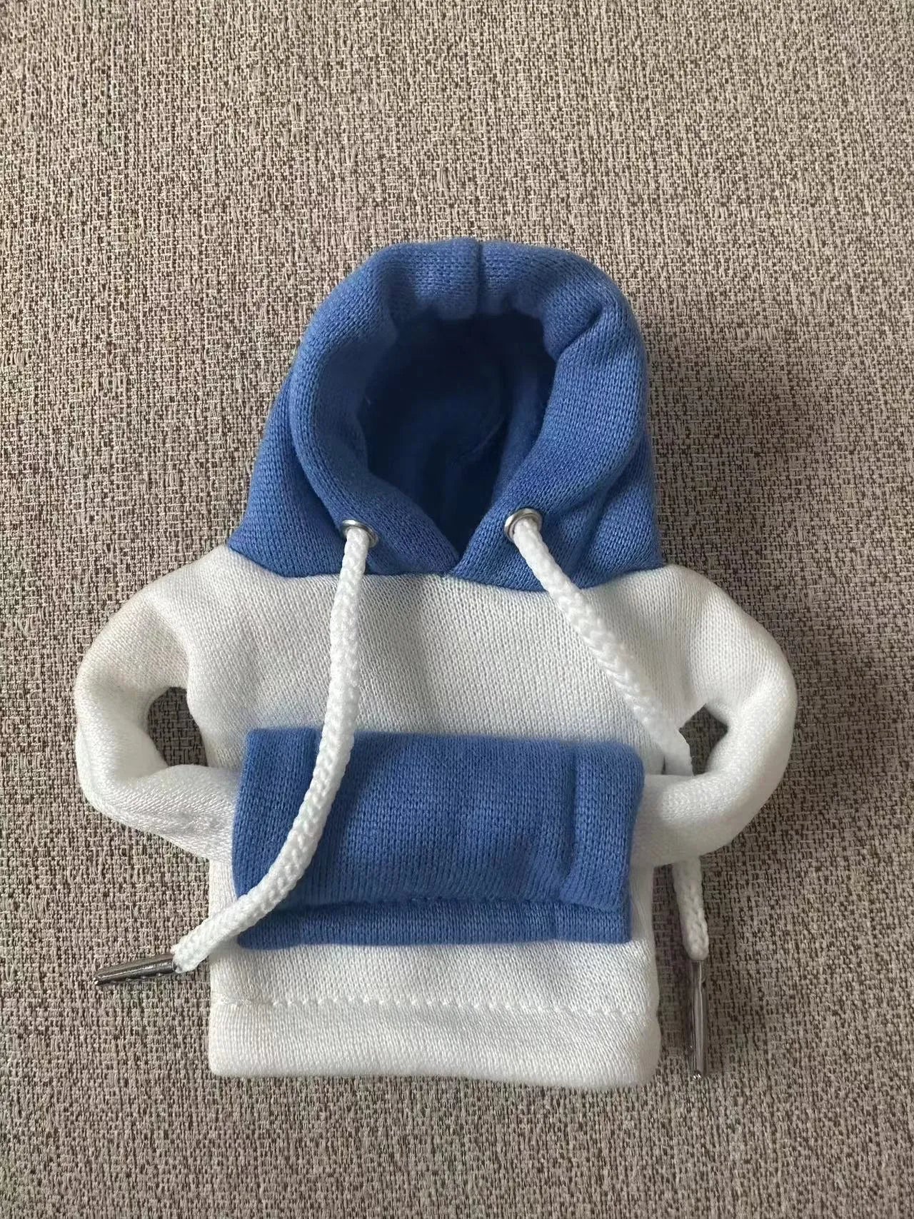 Polyester car gear lever hooded cover in red and white colour combination showing 12x13cm dimensions