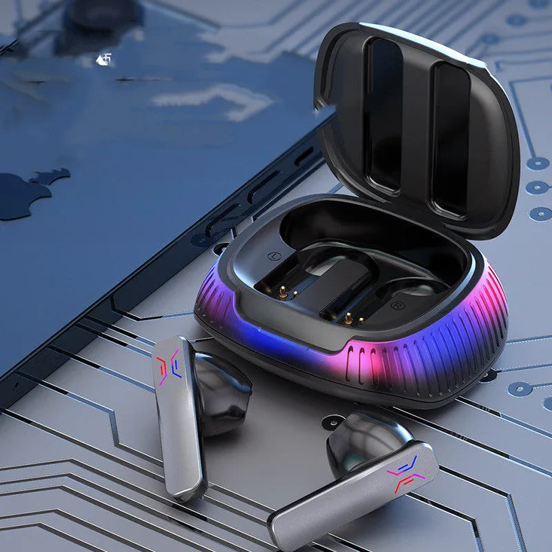 Hall Flashing wireless gaming headset in black or white with earplug design and USB Type-C cable