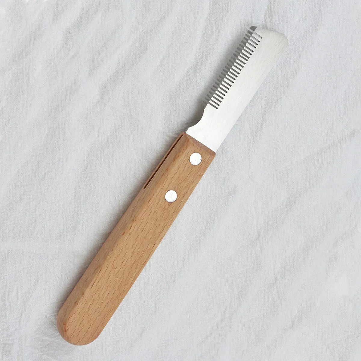 Pet stripping comb with wood handle and metal fittings for dog and cat grooming, available in long or short size