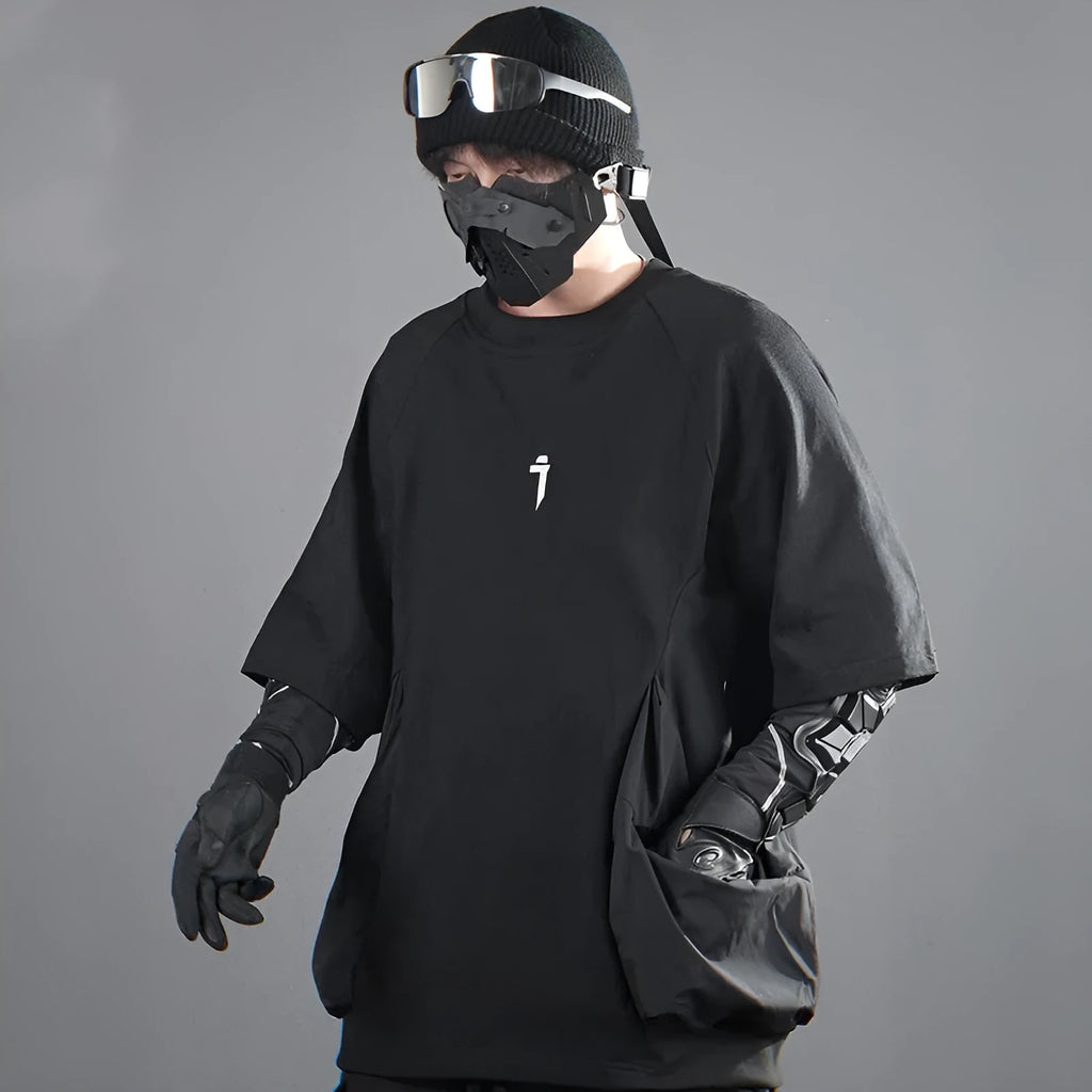 Men's loose cotton t-shirt with two large front pockets in black colour