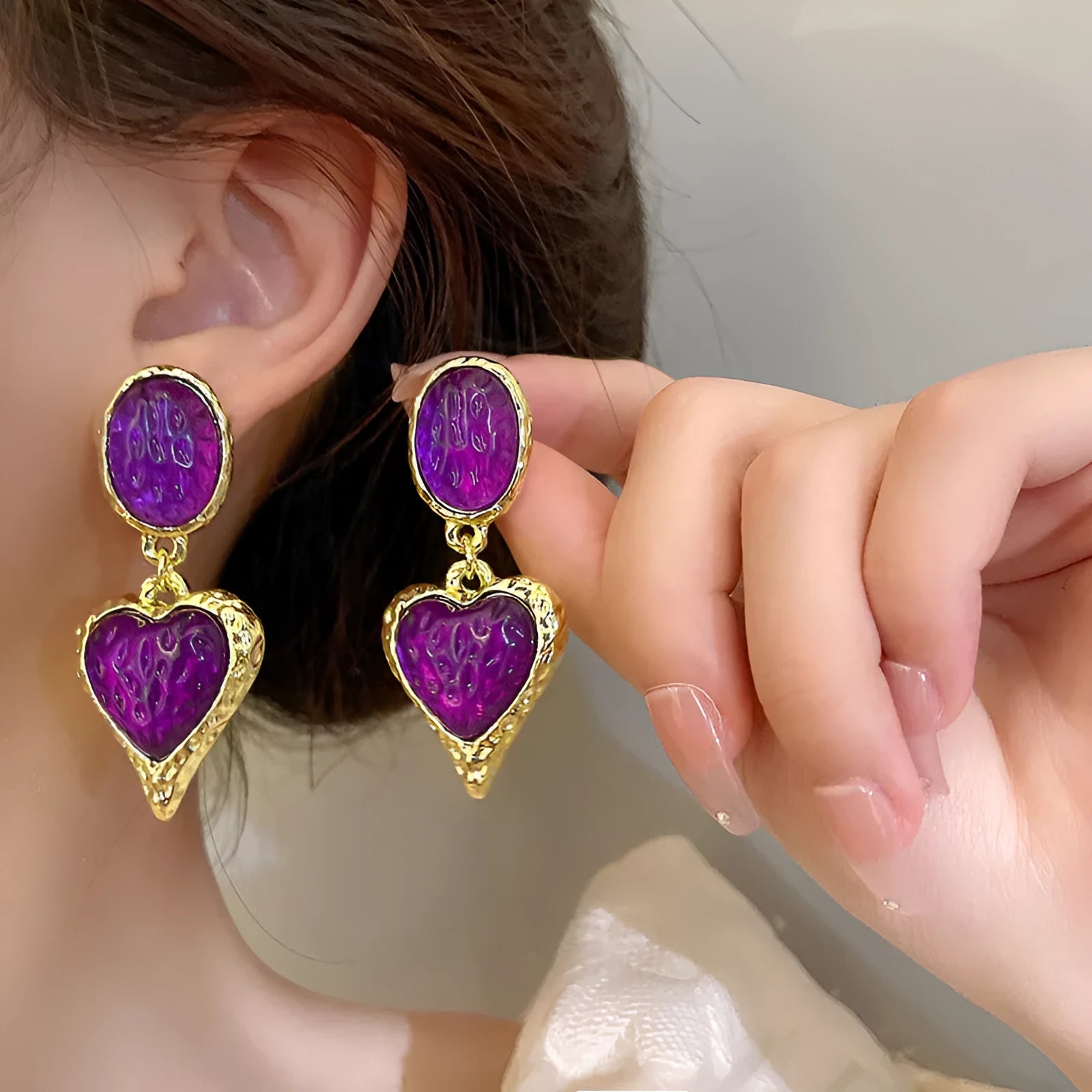 Silver needle pleated oval love heart stud earrings in purple, red, green, and yellow white colours.