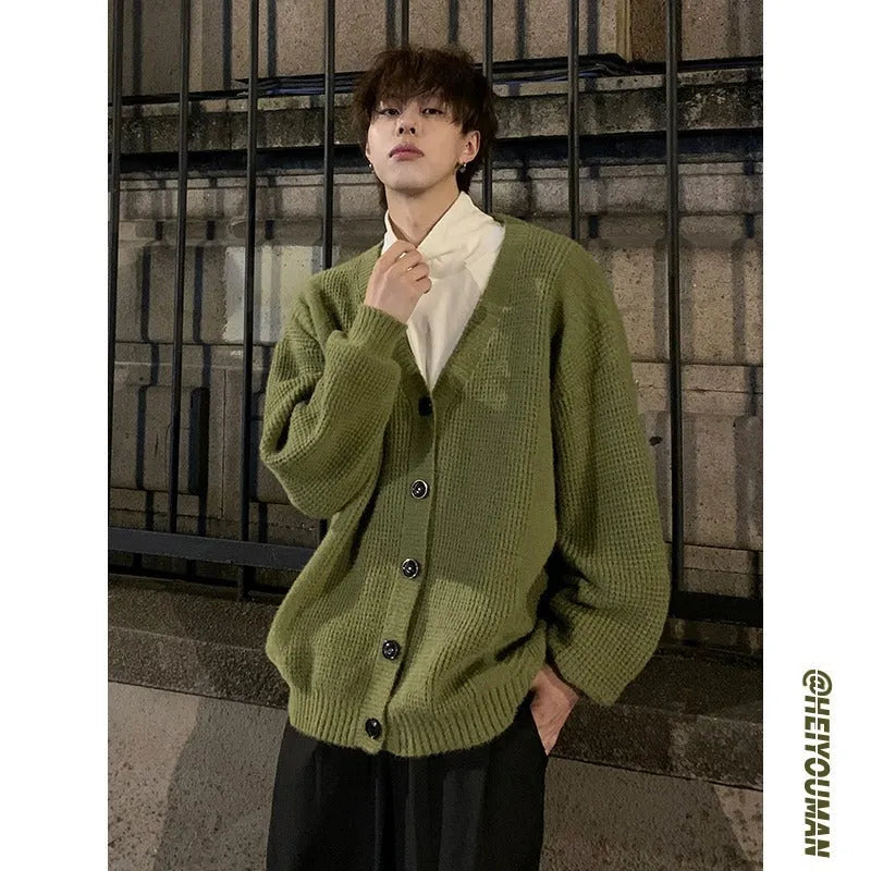 Men's V-neck cardigan sweater in loose casual fit with long sleeves